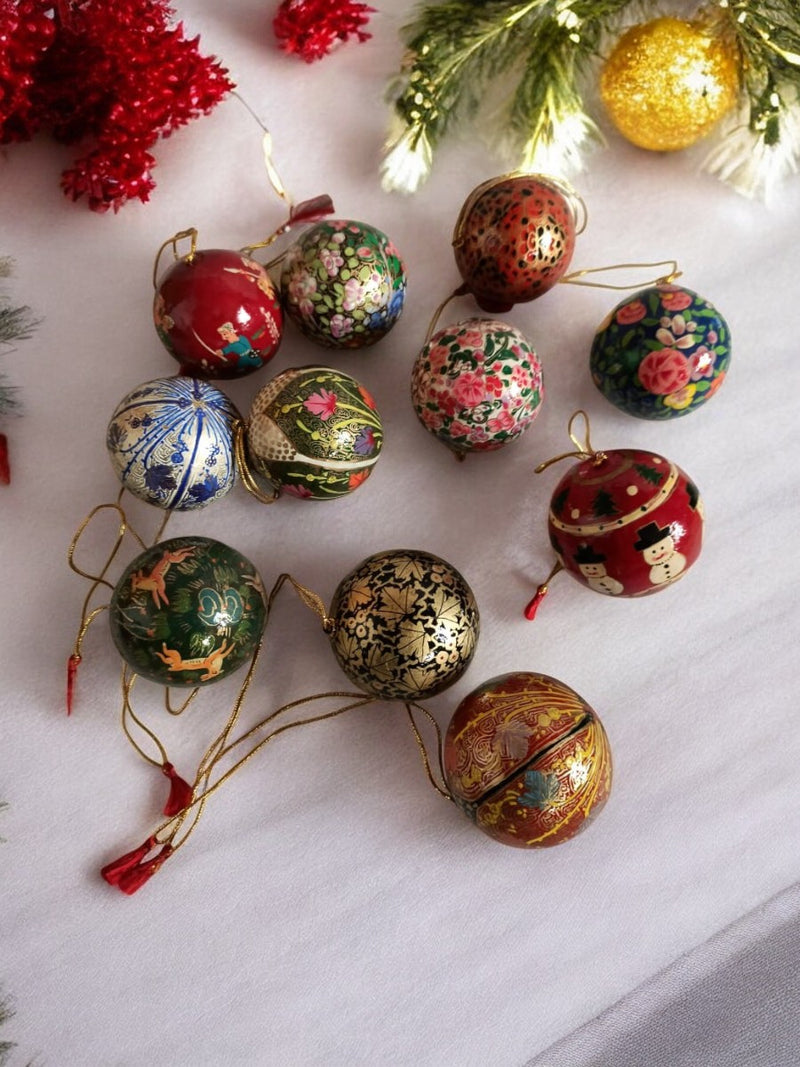 Shop Balls in Paper Mache by Riyaz