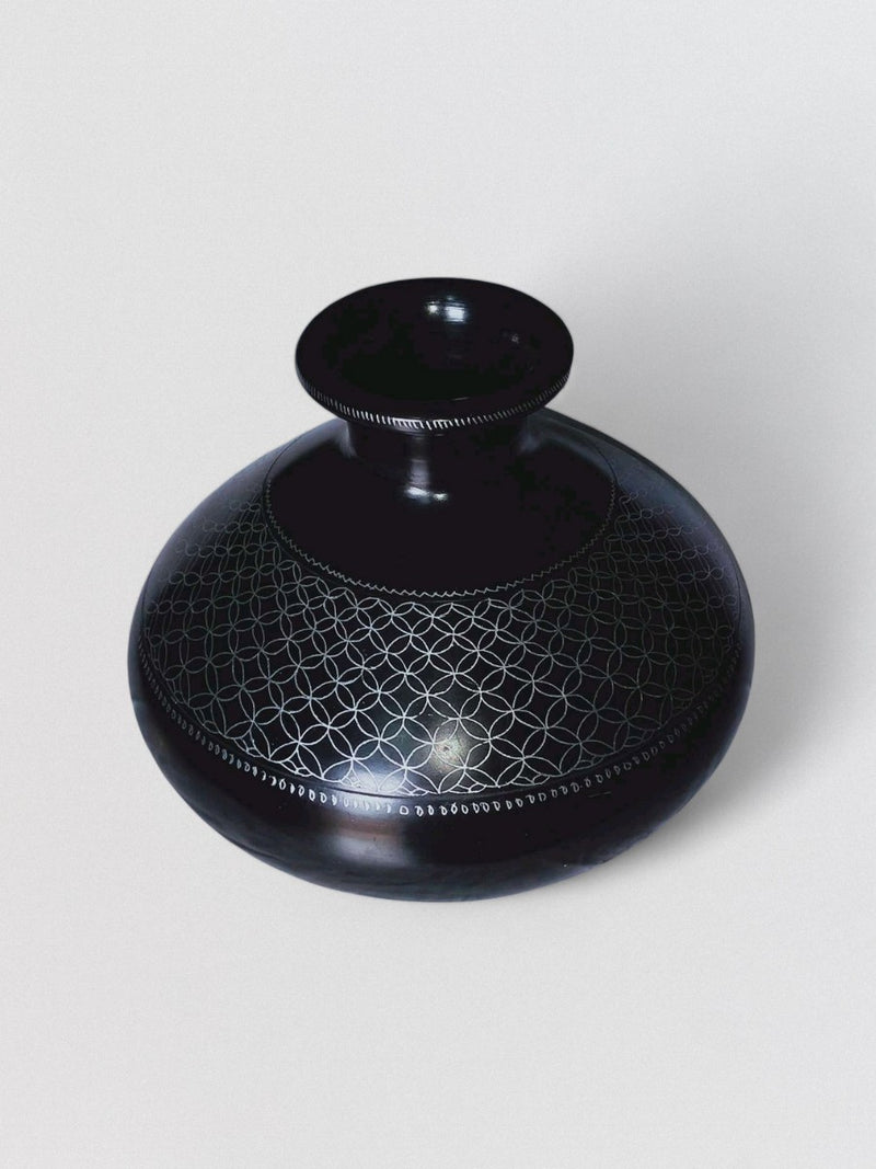 Shop Pot Black Pottery by Ramjatan Prajapati