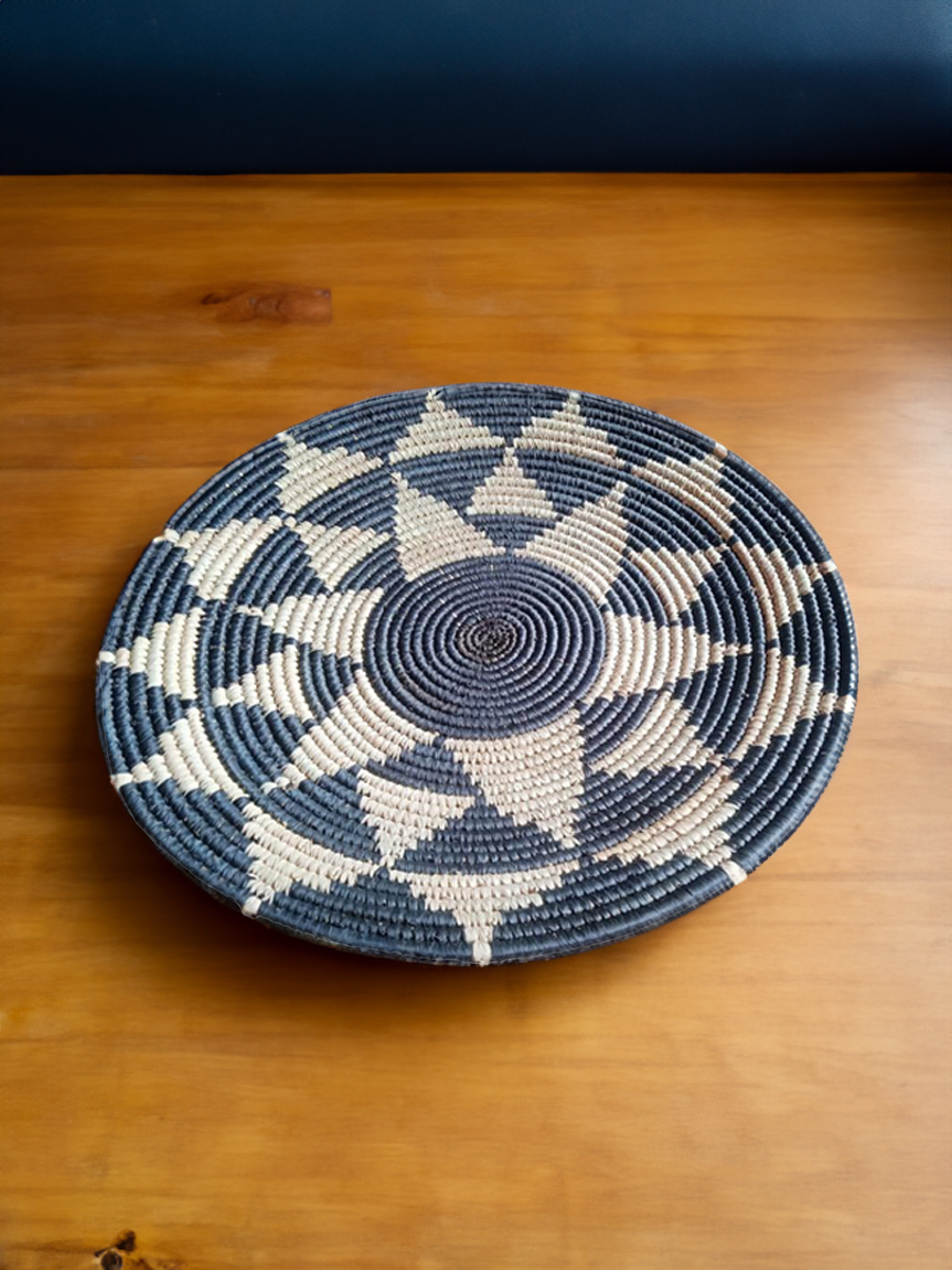 Shop Star Like patterned coaster In Sabari Grass work By Dipali Mura