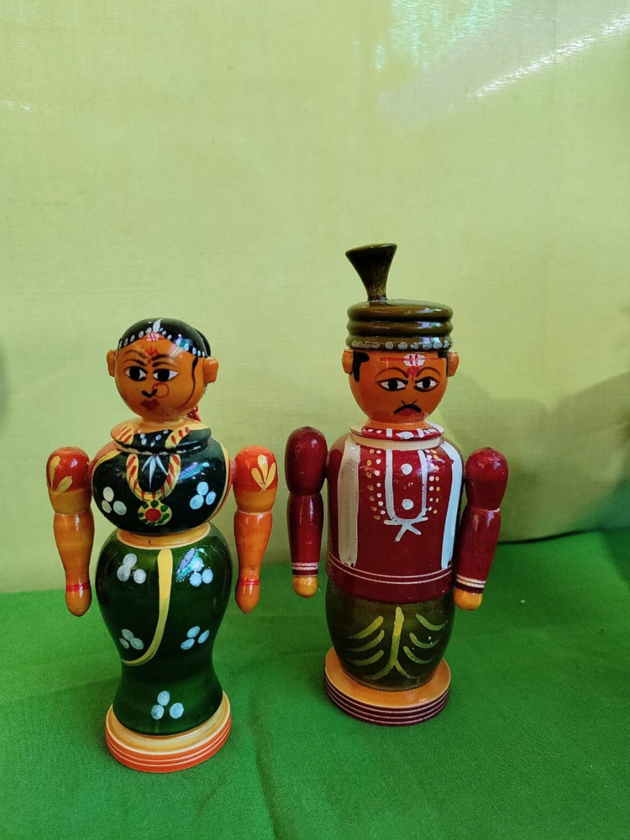 Shop Bride and Groom in Channapatna Toys Noor Salma