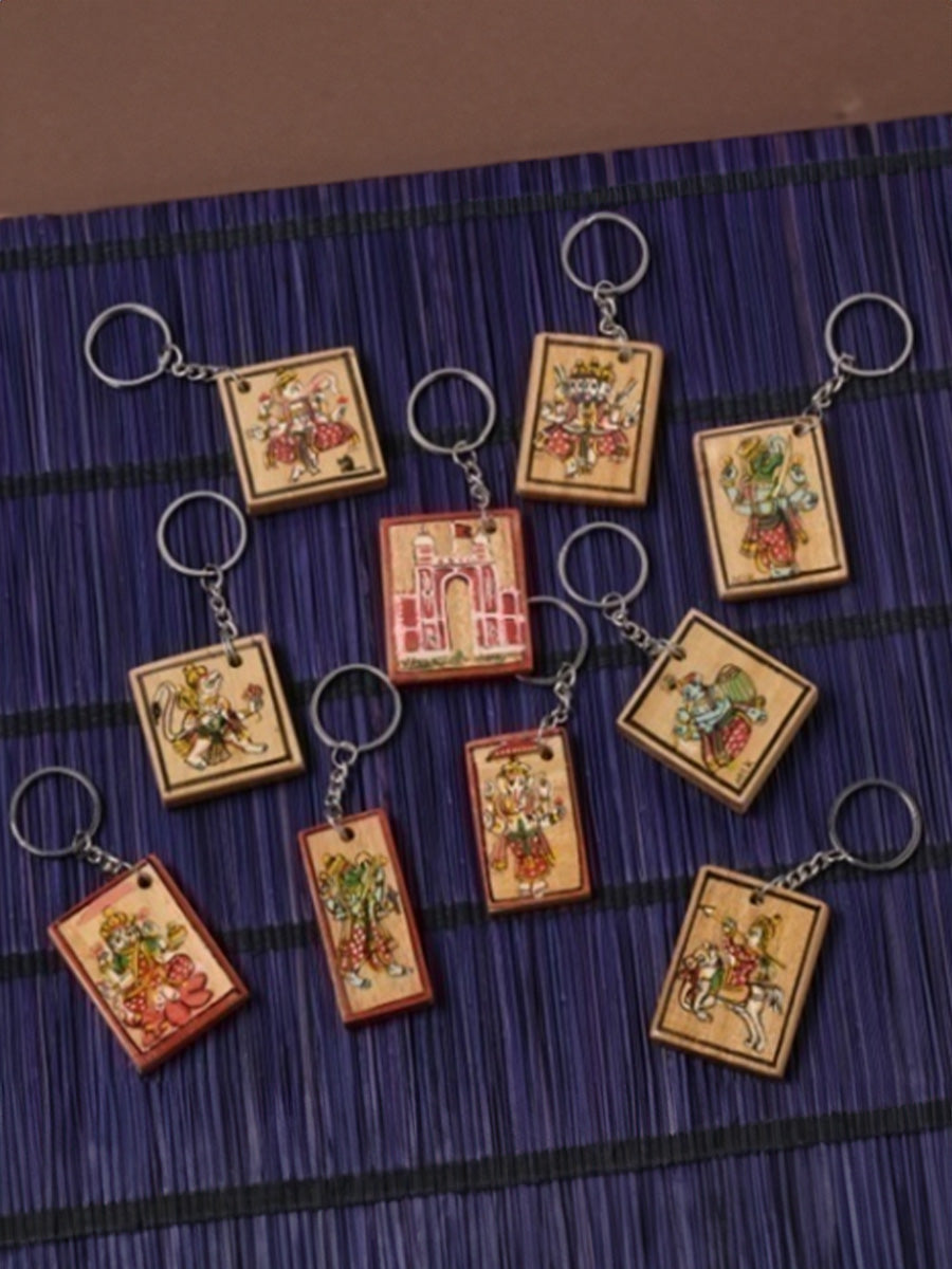 Ganjifa Keychains / Keychain for gift / Unique keychain by Sawant Bhonsle 