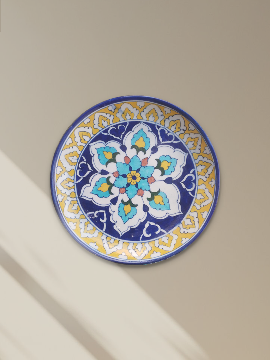 Shop Plate in Floral pattern In blue pottery