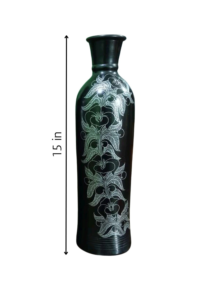 Vase in Black Pottery arteork for sale