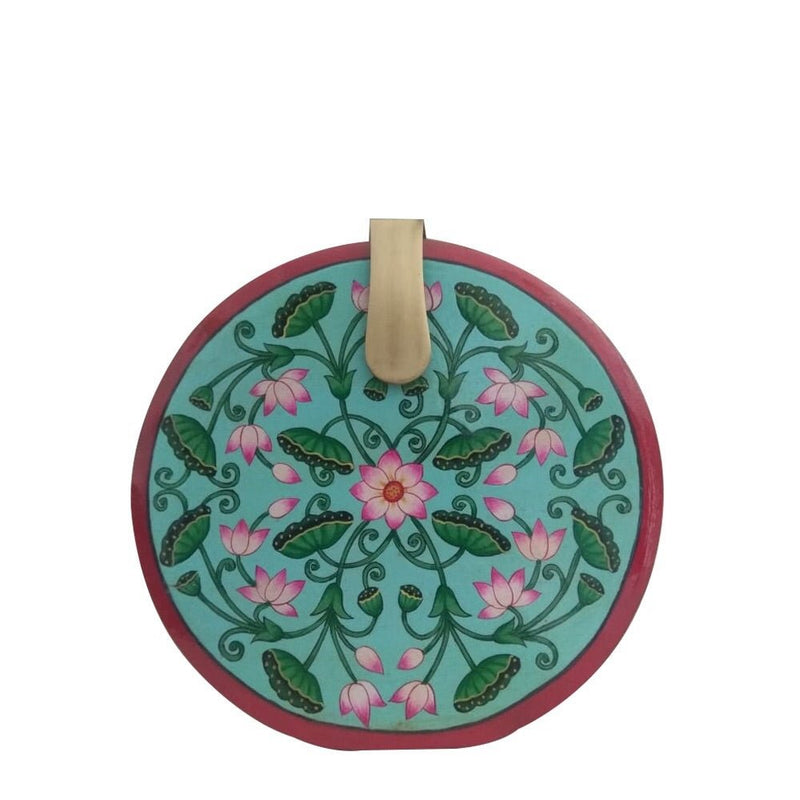 Be like lotus, green round wood clutch-